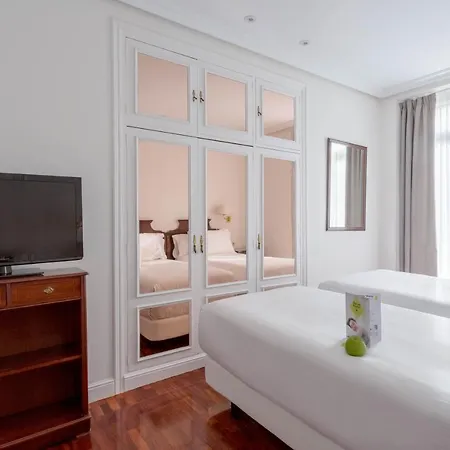 Sercotel Europa Apartment *